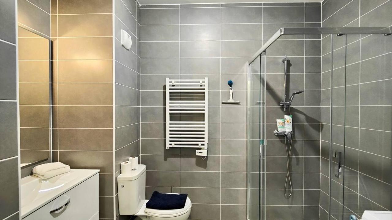Alex Nice Studio Экстерьер фото
